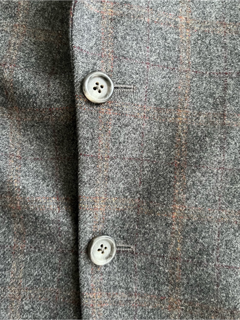 BURBERRY Men's Wool/Cashmere Grey Two Button Blazer 39 R with FLAW - Picture 14 of 15